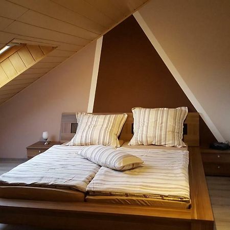 ZeitRaum Mandy In Brandy Apartment Waldsolms ภายนอก รูปภาพ