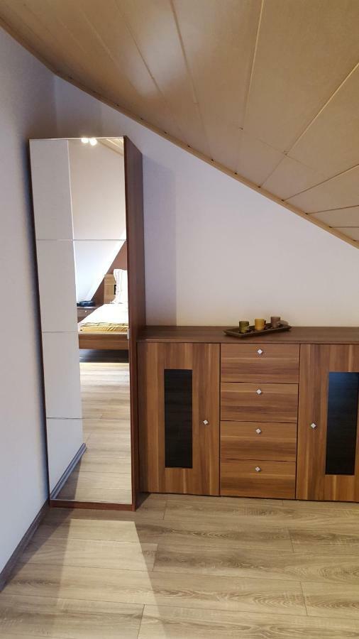 ZeitRaum Mandy In Brandy Apartment Waldsolms ภายนอก รูปภาพ