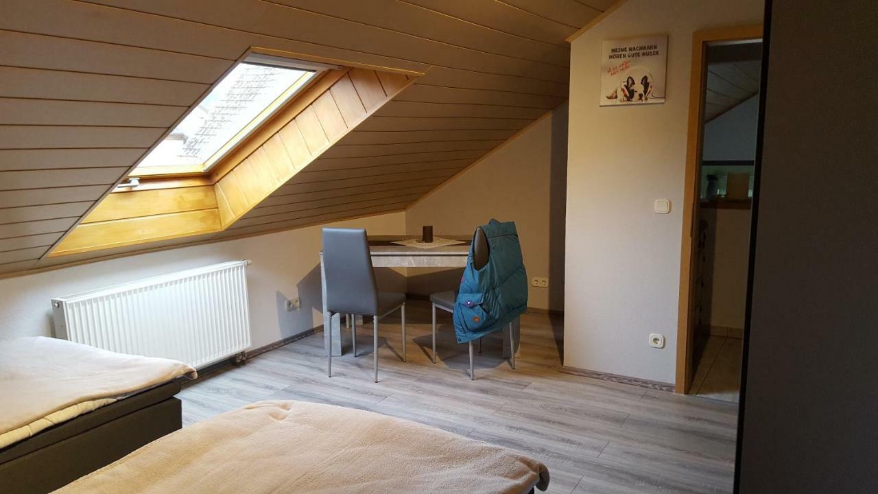 ZeitRaum Mandy In Brandy Apartment Waldsolms ภายนอก รูปภาพ