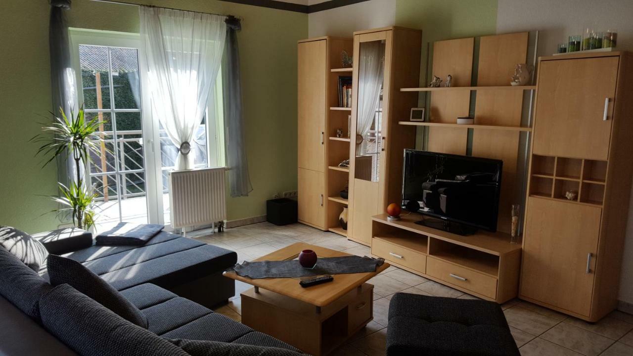 ZeitRaum Mandy In Brandy Apartment Waldsolms ภายนอก รูปภาพ